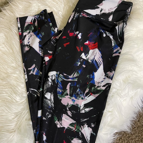 Beyond Yoga Pants - Beyond Yoga Abstract Leggings